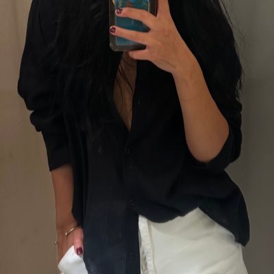 _majovelasco_'s profile picture. lib | tau | sag