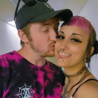 girls don’t like boys girls like ᶜʳᵘⁿᶜʰʷʳᵃᵖ ˢᵘᵖʳᵉᵐᵉ ˢᵘᵇ ᵐᵉᵃᵗ ᶠᵒʳ ᵖᵒᵗᵃᵗᵒᵉˢ |28|Ohio|Vegan|