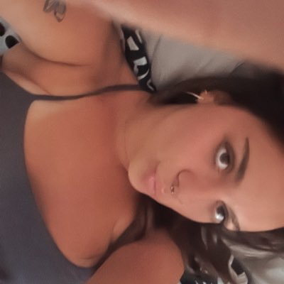 kaptoupi's profile picture. 