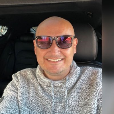 vbhxee's profile picture. 