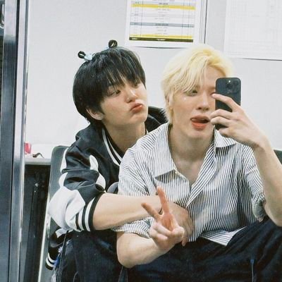 Wilis_Kim's profile picture. TEUME & BABY CARAT ❤️