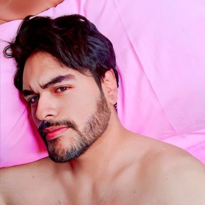 jonypierr's profile picture. Rodeado de un mundo Paranormal 😱