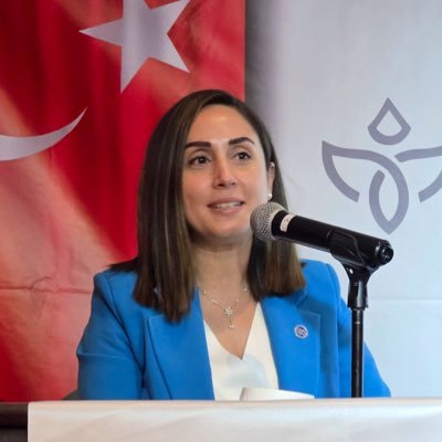 👩🏻💼Hürriyetçi Eğitim Sen Ankara 2 Nolu Şube Başkanı—👩🏻💻Hür Sen Konfederasyonu Ankara İl Temsilcisi———👩🏻🔬Fen Bilimleri Öğretmeni 👩🏻🎓MSc Biology