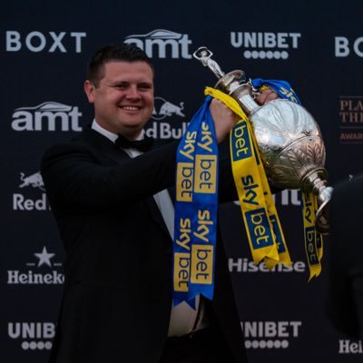 @LUFC, privileged to work in football at my boyhood club. Views are my own.