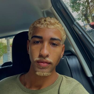𝘠𝘰𝘶 𝘦𝘪𝘵𝘩𝘦𝘳 𝘸𝘢𝘯𝘯𝘢 𝘣𝘦 𝘸𝘪𝘵𝘩 𝘮𝘦, 𝘰𝘳 𝘣𝘦 𝘮𝘦.✮ 18+ 「not impersonating anyone」