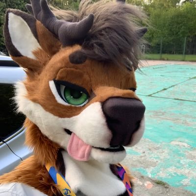 Cheezar1's profile picture. deer guy from Saint-Petersburg