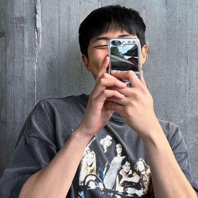 perfil monitorado pelo meu namorado kim namjoon
https://t.co/nPM9H1Bd2X ⋆ ela/dela