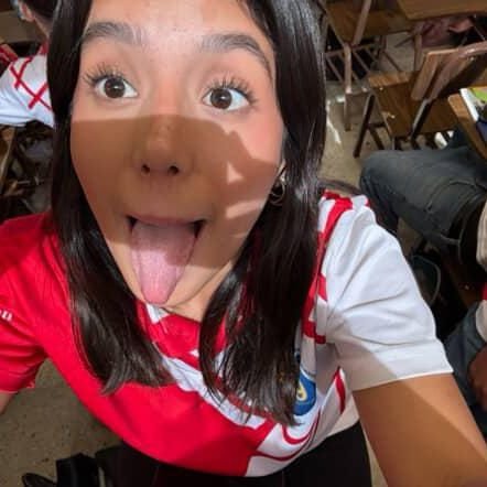 Camiiqss_'s profile picture. 