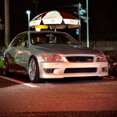 最近はじめました🔰 🚗Altezza AS200に乗ってます ☺️1G大好きマン🫰 無言フォロー失礼します🙏