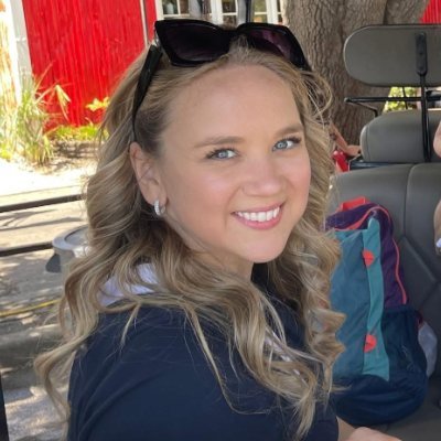 singingdlb's profile picture. 