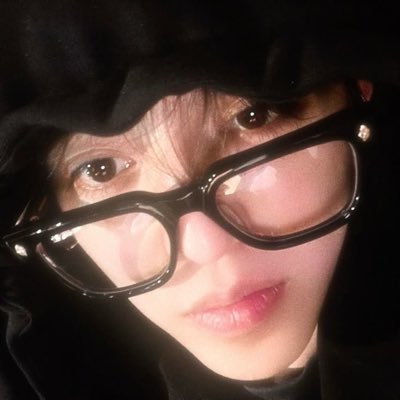 iridikoo's profile picture. (🪐) 𝗯𝗹𝗼𝗼𝗺ing ; ✧ ' 𝗷𝘂𝗻𝗴𝗸𝗼𝗼𝗸 & 𝘀𝗲𝘂𝗻𝗴𝗰𝗵𝗲𝗼𝗹