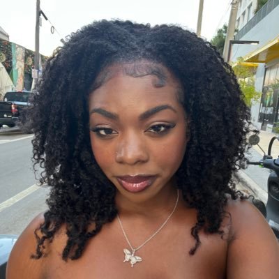 pattiswrld's profile picture. idk, but im here tho