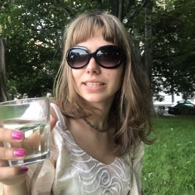 lostinyouririsx's profile picture. ˚ ༶⋆˙ my life, la vie en rose  𖡼.𖤣𖥧𖡼.𖤣𖥧                           ˚⊹ 𖦹 ⁺. 16 yrs ; dni creeps ; pro recov ୧ ‧₊˚