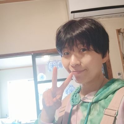本物の、魔法学校があるなんて知らなかった✨京都の木こりが、形而上学と呼ばれる魔法を学んで、保護猫と共に生きヒーラーやってます(*^^*)✨♥✡
氣道、MAX瞑想システムTM、エンソフィック、DNAアクティベーション®、キングソロモンヒーリング、ラータロットTrue tarot Readr
公認ヒーラー名 木こり