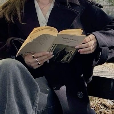 oiie_21's profile picture. - مجموعة انسانْ -