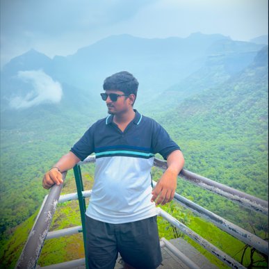 Abhishek Deshpande Profile