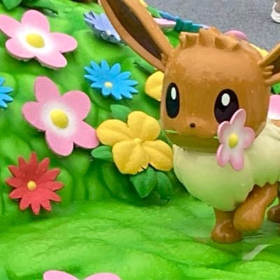 o98068's profile picture. ゲームは原神、ポケモン、ドラクエ好き。エイトリもちょこっと。1/6ドール。あまり呟かず公式リポスト多め。