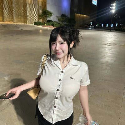 20/159/ E(快到F啦)
目前單身熱愛運動
喜歡玩仙女棒🪄
壞壞公主|#M傾向|#大叔控
我會分享自己的瑟瑟照片喔
小葵🌻の群組:https://t.co/TTM8CmQ1u5