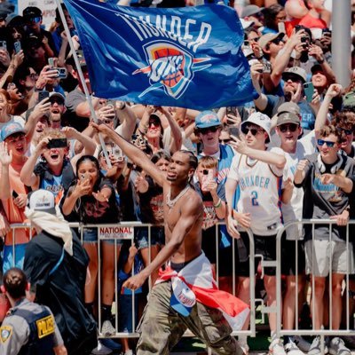 I’m both a Boston Celtics fan and an Oklahoma City Thunder fan! My families are from both areas so no I’m not a bandwagon fan....#ThunderUp #CUsrise
