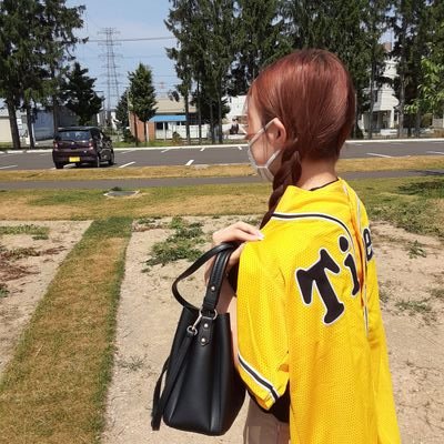 🐯虎一筋❗阪神タイガース大好き❤ ほぼ🐯関連しか呟かないです😝浮上できない時もあるけど気軽に話しかけて下さいね❗推しは虎戦士さん全員💕💐
阪神の皆さん怪我にはほんまに気を付けて😰 2025何が何でもV奪回👊制覇するのは阪神タイガースです🔥