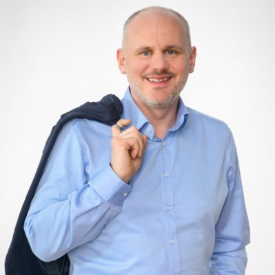 ErnoHadnagy's profile picture. Optimizmus. Hit. Kitartás.