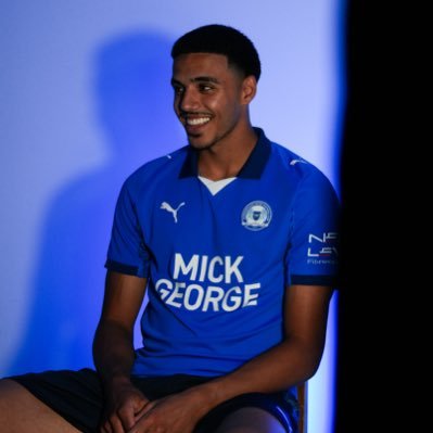 Footballer for @theposh Instagram: Brandonkhela contact@khelz.com