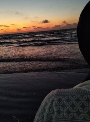 h_hanin7's profile picture. VM