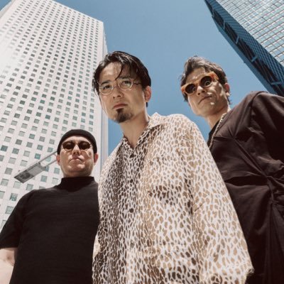 dopingpanda2022's profile picture. DOPING PANDAのオフィシャルアカウントです。▼出演依頼/お問い合わせはこちら yfa@dopingpanda.com ▼「Darlin' I love you」MV https://t.co/nNHr05RKtI ▼各種サブスクリンク https://t.co/vb4Uyz1eXO