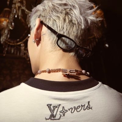 🐶ติ่งตามใจตัวเอง...🐱ไม่ค่อยชอบโพส....🦦แต่ชอบรีอย่างเดียว🦭#BamBam 🏗ᐧ༚̮ᐧ“Don't forget life is yours” @BamBam1A