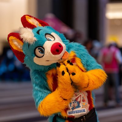 Floofy blorange husky who likes to have fun and make people happy 😊🐾 | 28 | He/him | Suit: @28Ghostiez | Occasionally suggestive 🔞 | PFP: @ArcticWindPhoto |