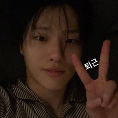 si_tuveuxx's profile picture. 그냥살아요