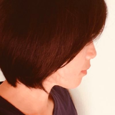 もう充分いい大人。夫が大好き。自分で自分を嫌いにならない生き方をしたい。再構築うまくいっている。私がそれでいいならそれでいい。決めるのは私。