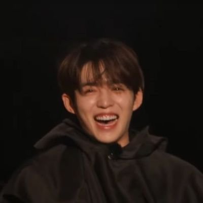 Bangtan, Sebong, Tubatu & Enhypen in every universe. 💯
Saw Hobi last 4/13/25