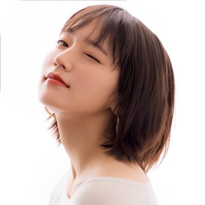 雪より白い里帆さんB4 Riho Yoshioka, cute smile in winter outfit; Yokohama