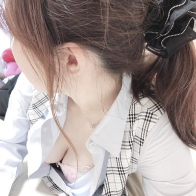 出戻り下着売り子 シングルマザー 育児＋お仕事してるので返信遅め 太ったし 胸も痩せてしまったのでスタイルに自信ないけど詐欺やネカマじゃないからそこは安心してくださいねෆ˚* プライベートなお部屋@yuu02691164（避難垢） フィギュア販売垢は@nanairo_fm7716 なないろ