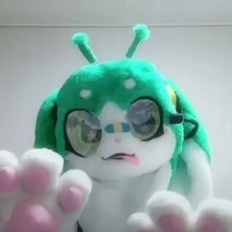18歳以上対象の着ぐるみ動画が好きです。特に、着ぐるみが胸を触っている動画が好きです。動画をお持ちの方は、ぜひメッセージを送ってください。