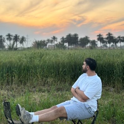 بعضیا دنبال حرف میگردن،بعضیا دنبال حس.من،بستگی داره ساعت چند باشه😈🔥