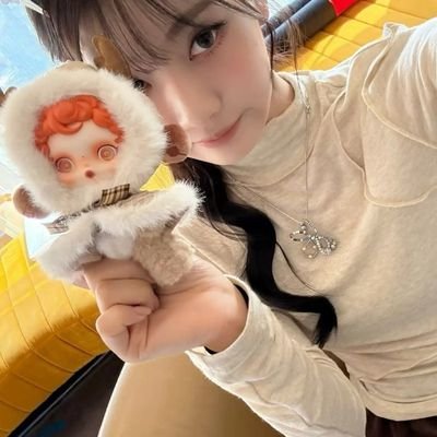 yeezhio's profile picture. harusnya #studytwt tapi kok lebih banyak yapp nya...