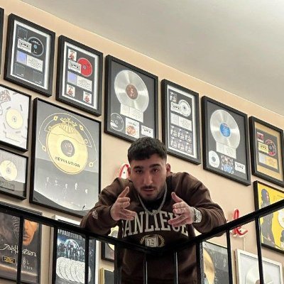 Özeniyorlar Ama Çözemiyorlar
69
