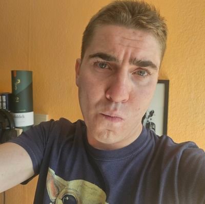 VojtechZahradka's profile picture. Politika, cestování, mentální zdraví. Expert na všechno a vůbec na nic s vysokou školou života. Moje hot takes rozhodne nevyjadruji koheretni nazory. CZ/EN
