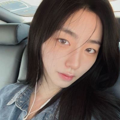 𝐔𝐧𝐫𝐞𝐚𝐥 || Born under loud skies, raised by quiet fire. On TS.