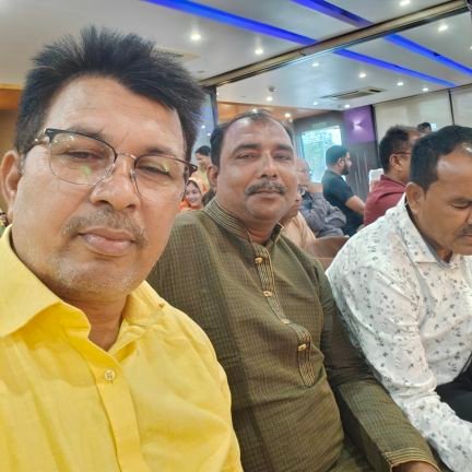 🚩🚩🚩सनातनी 📈📉⚓@Professional. bharat.🇮🇳🚩देश प्रेमी भारतीय 💯♥️🇮🇳
# खुशी के लिए काम करोगे तो खुशी नहीं मिलेगी मगर खुश होकर काम करोगे ख़ुशी जरूर मिलेगी!
