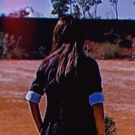 AnushkaRaghuwa5's profile picture. The golden cage