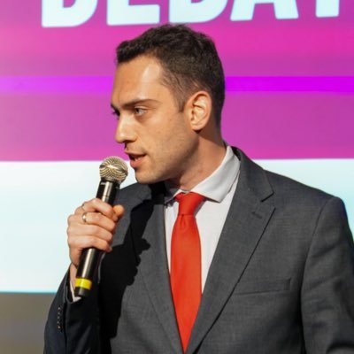 s_guerand's profile picture. Militant @PS_Paris12 et @NouveauSoc