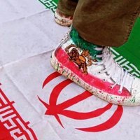 به امید ایرانی اباد (@roxana_mtzzz) 's Twitter Profile