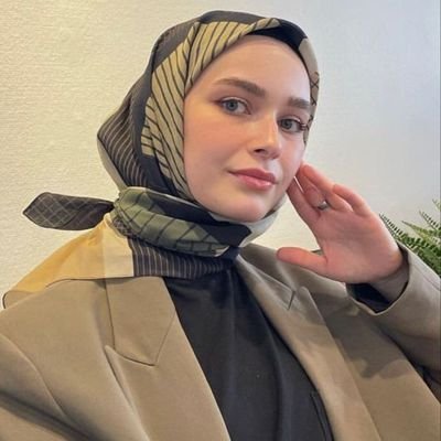 Swzan_b's profile picture. من أمة شريفة عظيمة