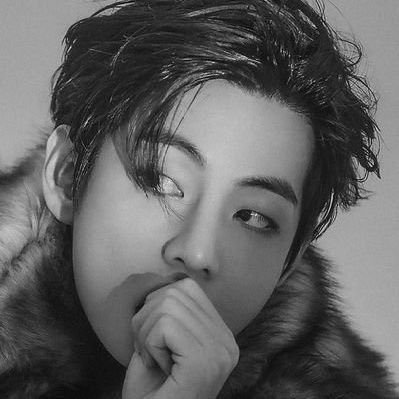 ✫˚ thv . * ✷ ˚ ✫ — (this is love.rm). 95 ˚ *. ೃ Paradise ☄ *. 7. fan account *. my school president