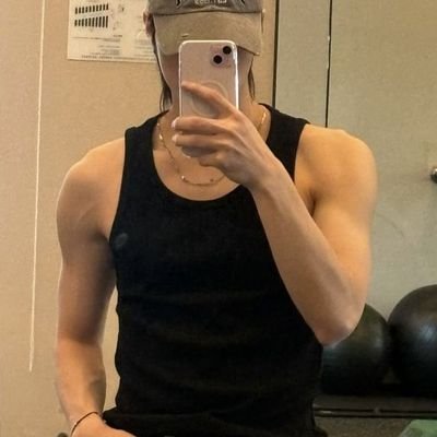 wtfaruqq's profile picture. 