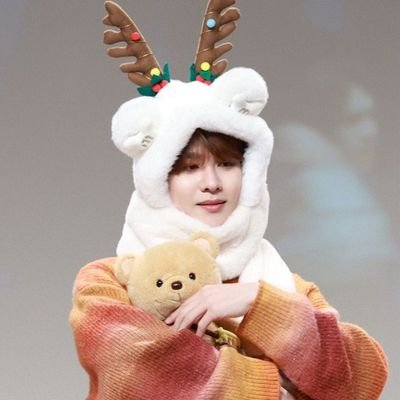 sayayayahroku's profile picture. 