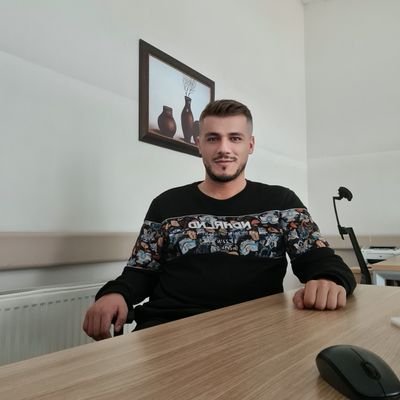 Güzel günler çabuk geçer.
İçimiz hep bir hoşçakal ülkesi